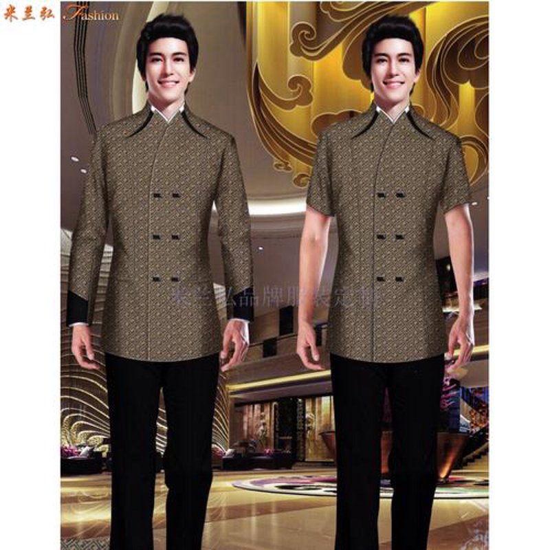 定制工作服：从企业形象到员工归属感