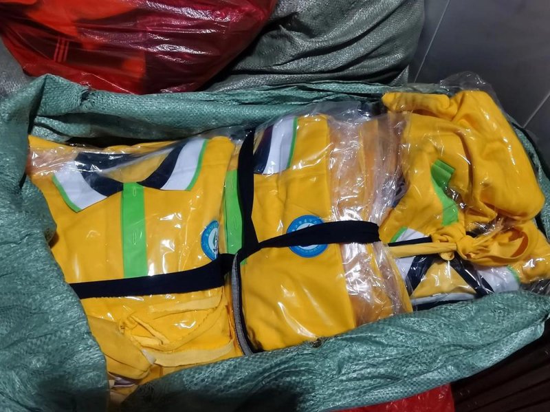 校服批发行业的成功案例：定制化与个性化